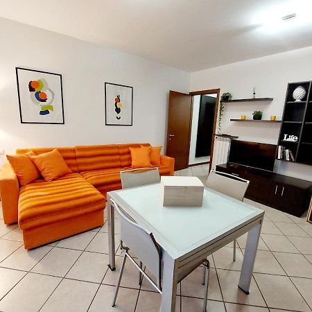 Апартаменты Monolocale-7 Minuti Da Bergamo, 10 Minuti Milan Bergamo Airport Gorle Экстерьер фото